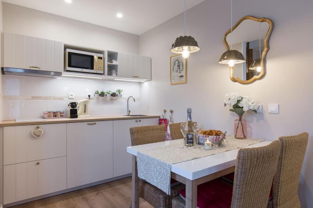Rosebury Cottage 1 Bedroom Free Parking 5Min From Colmar Винценайм Екстериор снимка